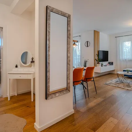 Korina - Free Private Parking アパート *