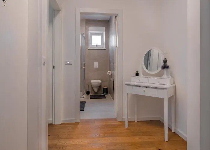 Korina - Free Private Parking Zadar