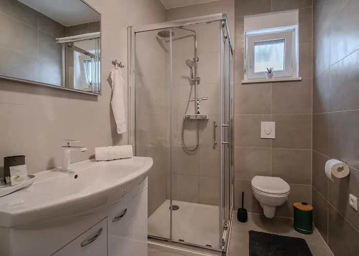 Korina - Free Private Parking Apartamento Zadar